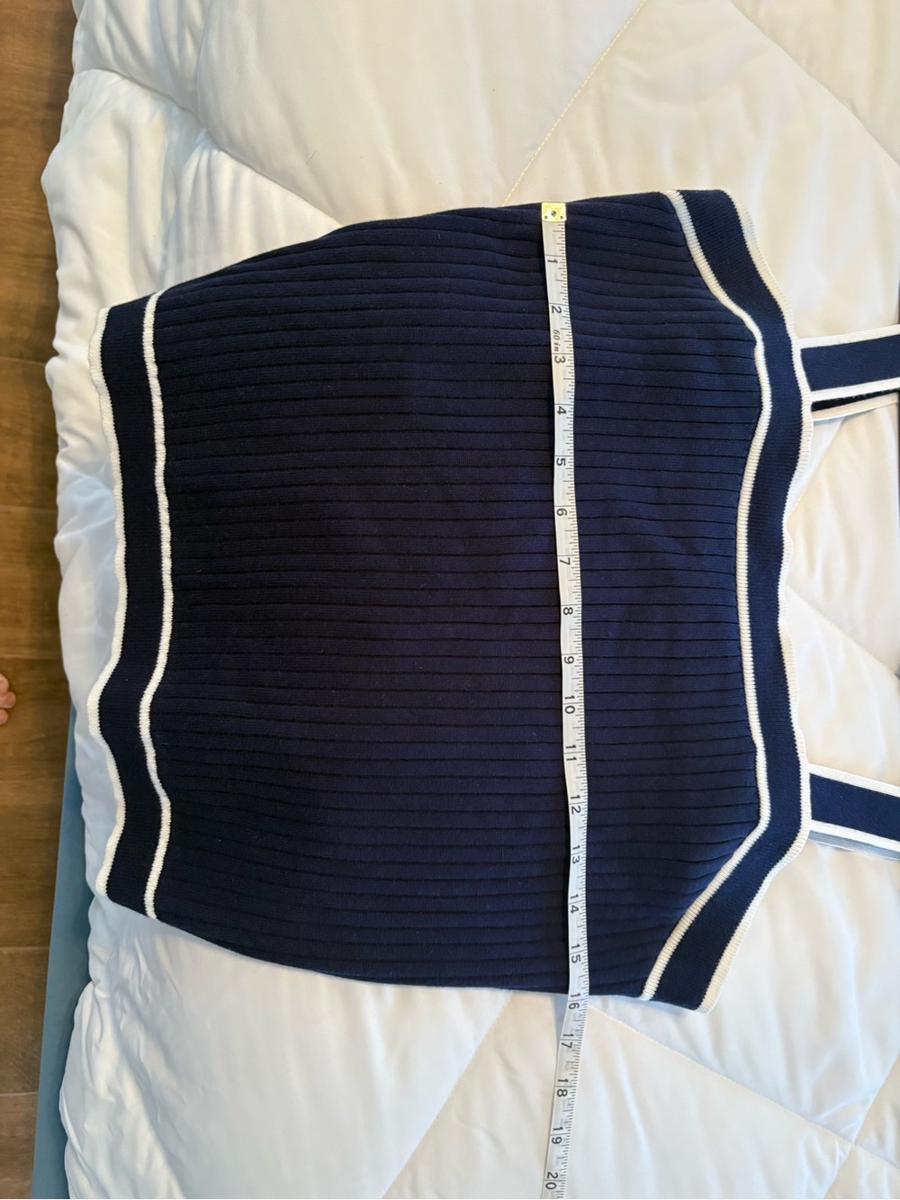 Trina Turk Square-Neck Tank Top Navy With White Trim and Button Straps Size XL - Picture 3 of 6